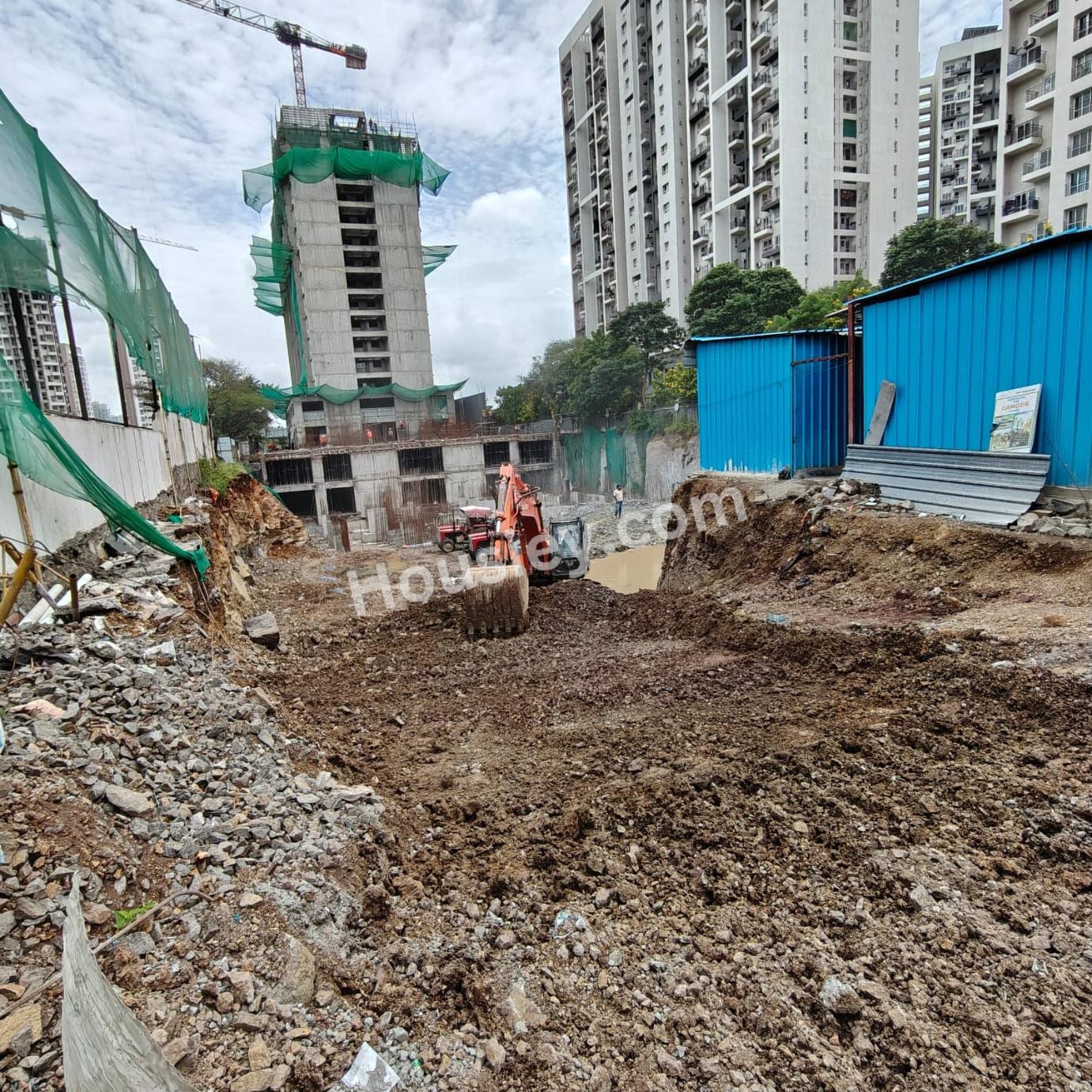 More construction images