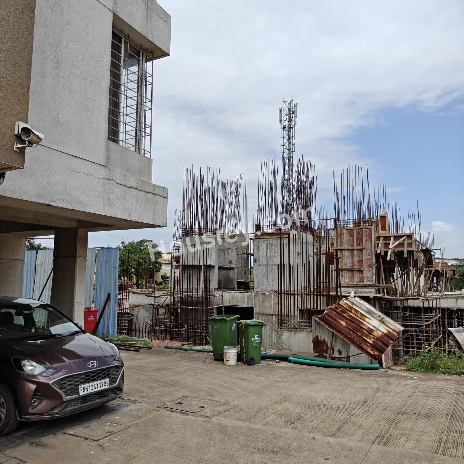 More construction images