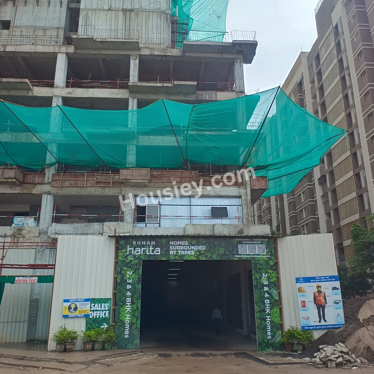 More construction images
