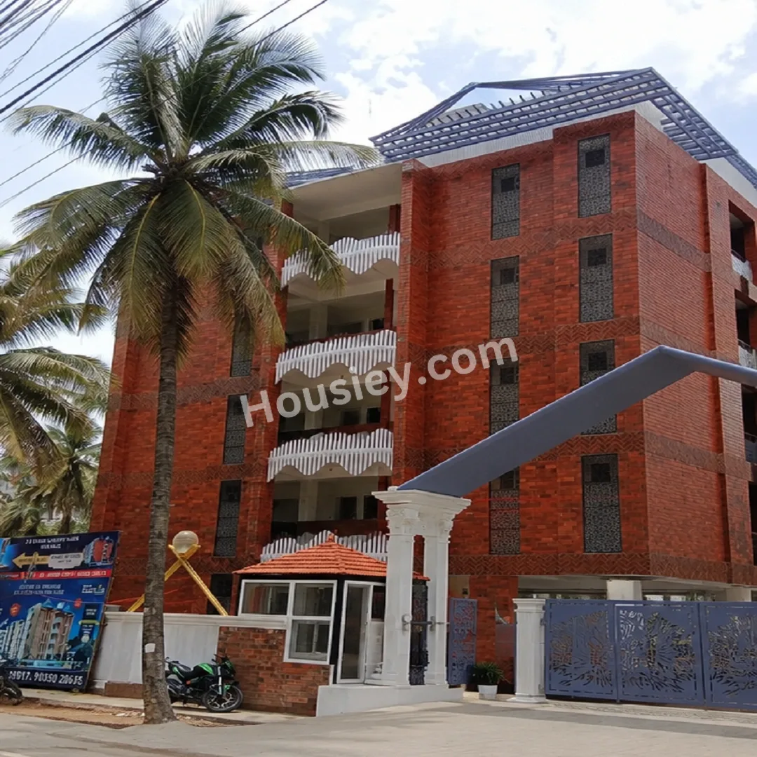 More construction images
